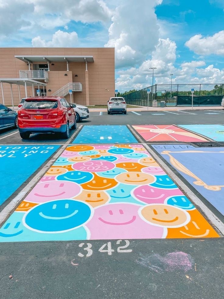 25 Insanely Cute and Creative Senior Parking Spaces